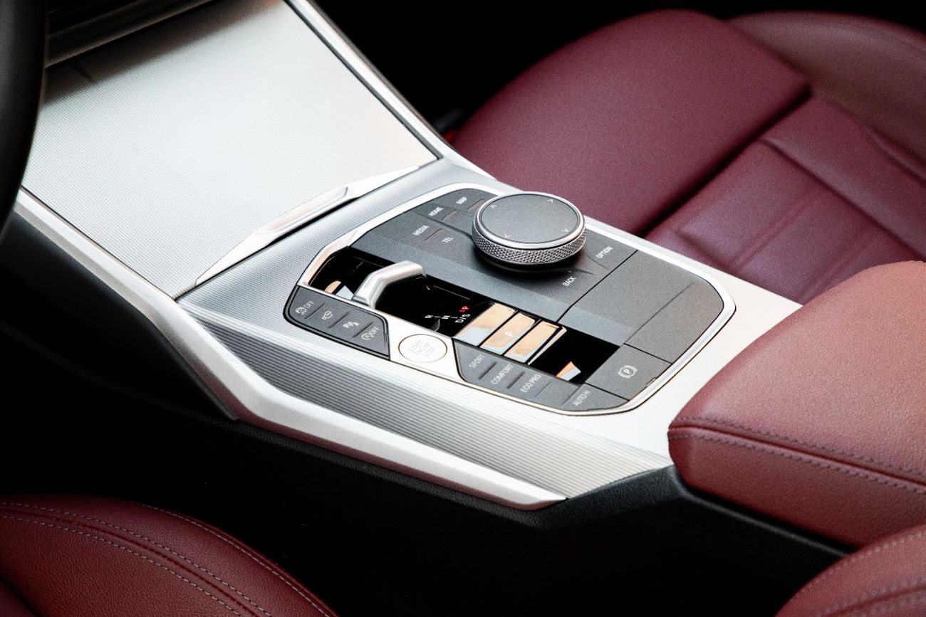 BMW 320i 320i M-Kit | 3,467 P.M | 0% Downpayment | Amazing Condition!