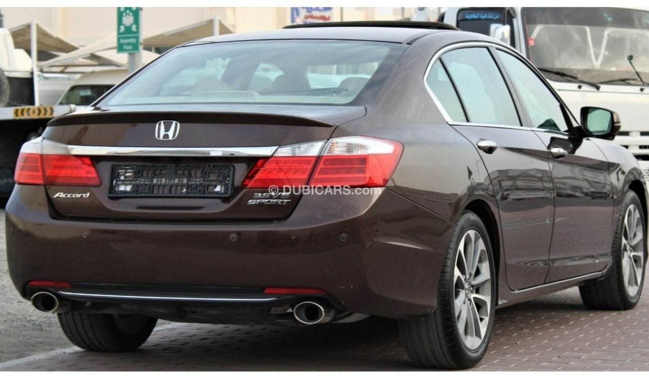 هوندا أكورد هوندا أكورد 2013 خليجي بحالة ممتازة فل اوبشن رقم واحد بدون حوادث نظيفه جدا من الداخل والخارج