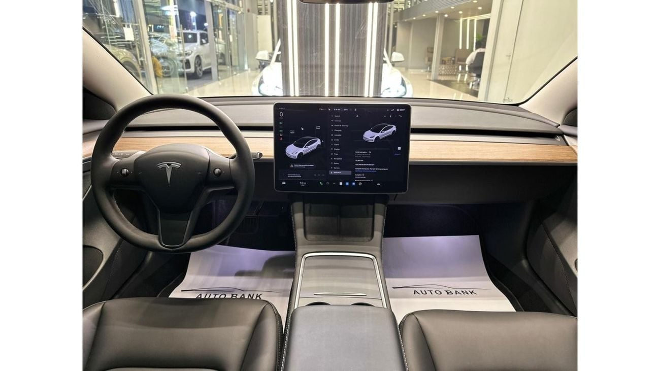 تسلا موديل 3 TESLA MODEL 3 LONG RANGE 2023 GCC 33000KM UNDER WARRANTY AND SERVICE CONTRACT NO ACCIDENT NO PAINT P