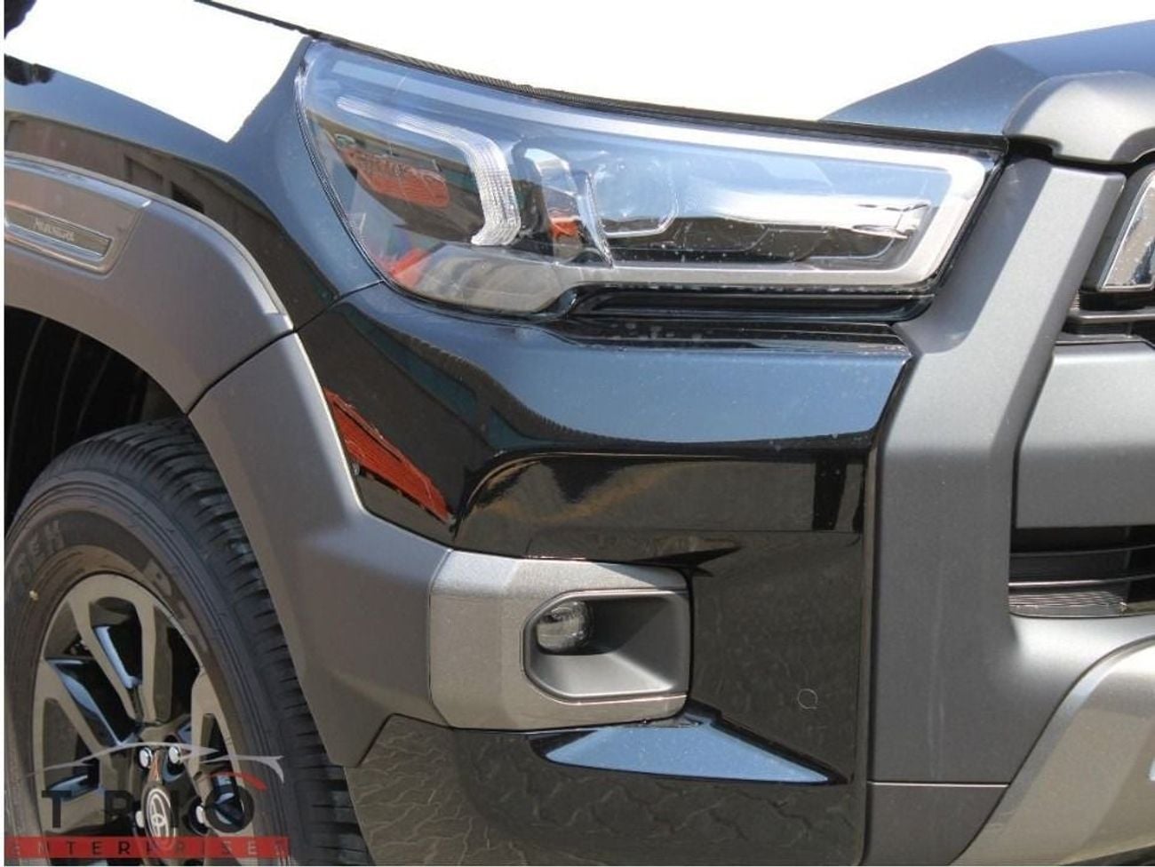 Toyota Hilux Adventure 4.0L TOYOTA HILUX ADVENTURE - 4.0L - PET - AT - 2025 MY