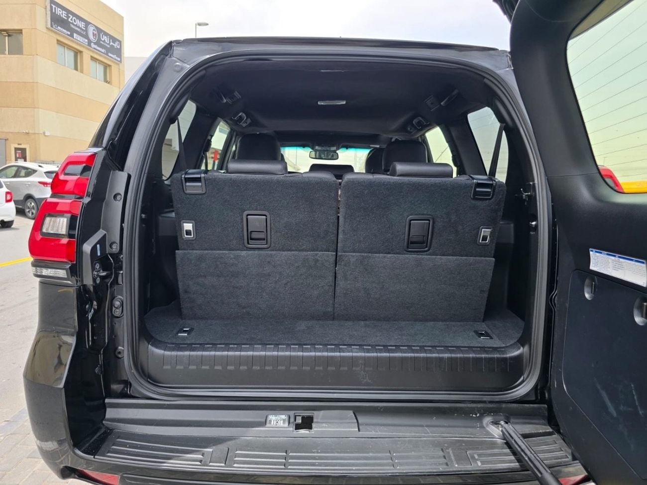 Toyota Prado TXL1 2.8L
