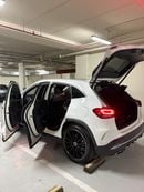 مرسيدس بنز GLA 200 Premium 1.4L ( CYL)