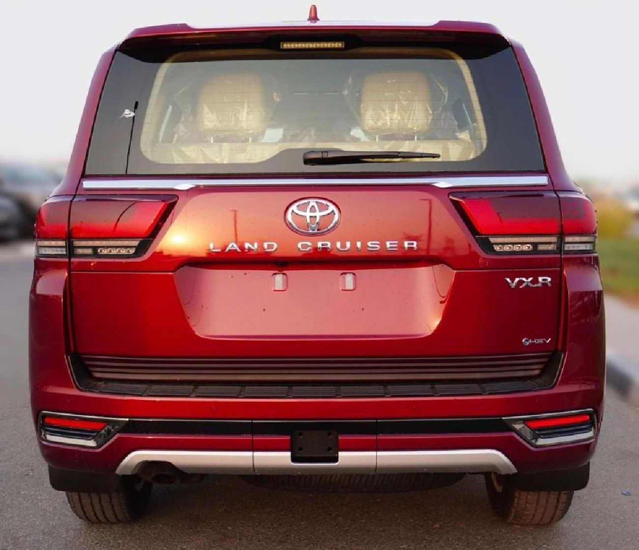 Toyota Land Cruiser 3.5T VXR Hybrid