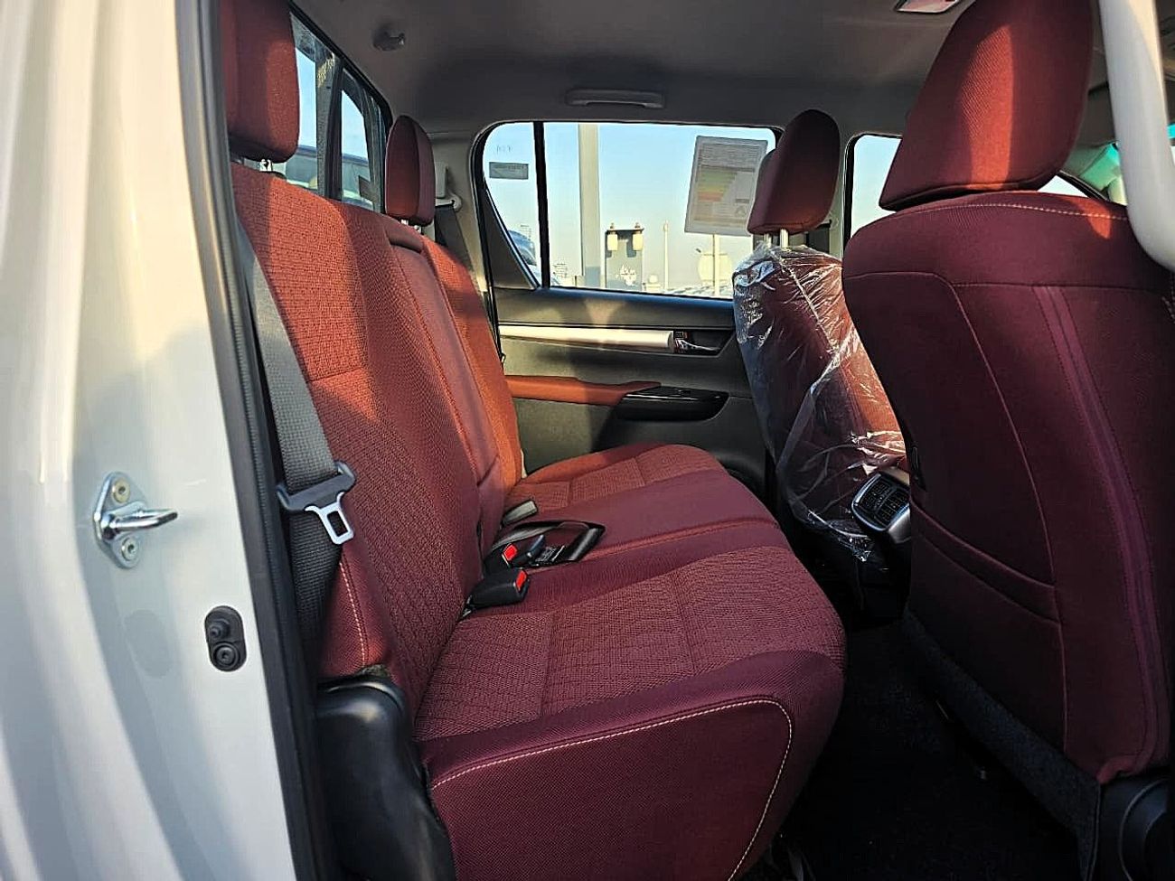 Toyota Hilux Toyota Hilux S GLX 2.7L AWD A/T White Color 2025