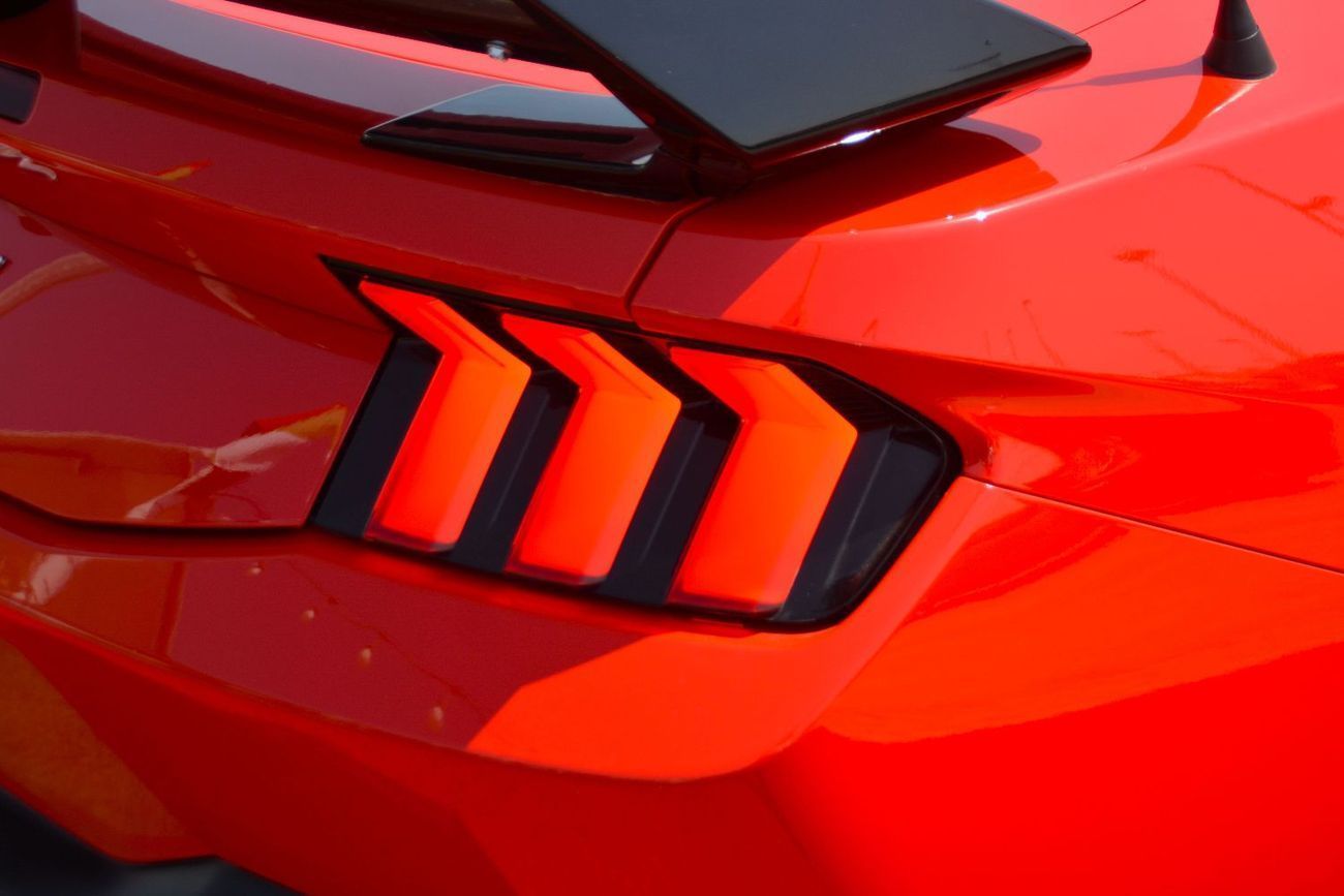 فورد موستانج EcoBoost 2.3L Coupe A/T