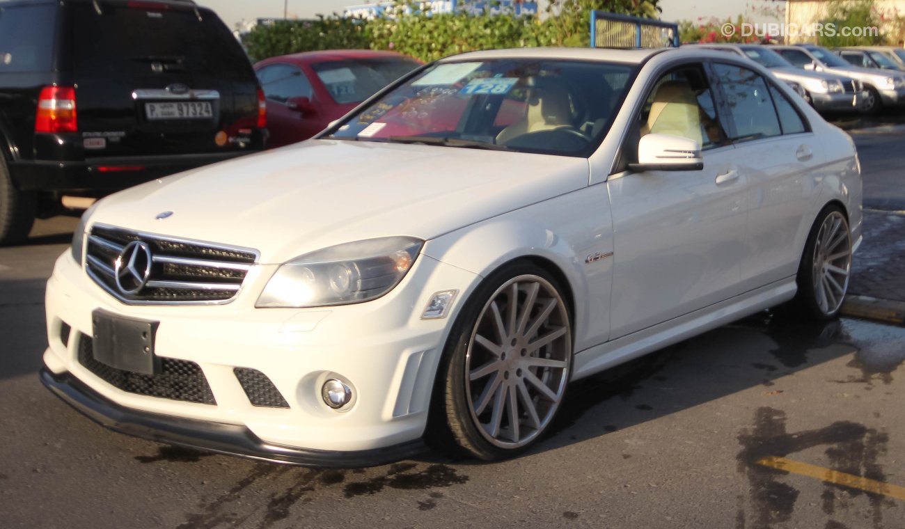 Mercedes-Benz C 63 AMG