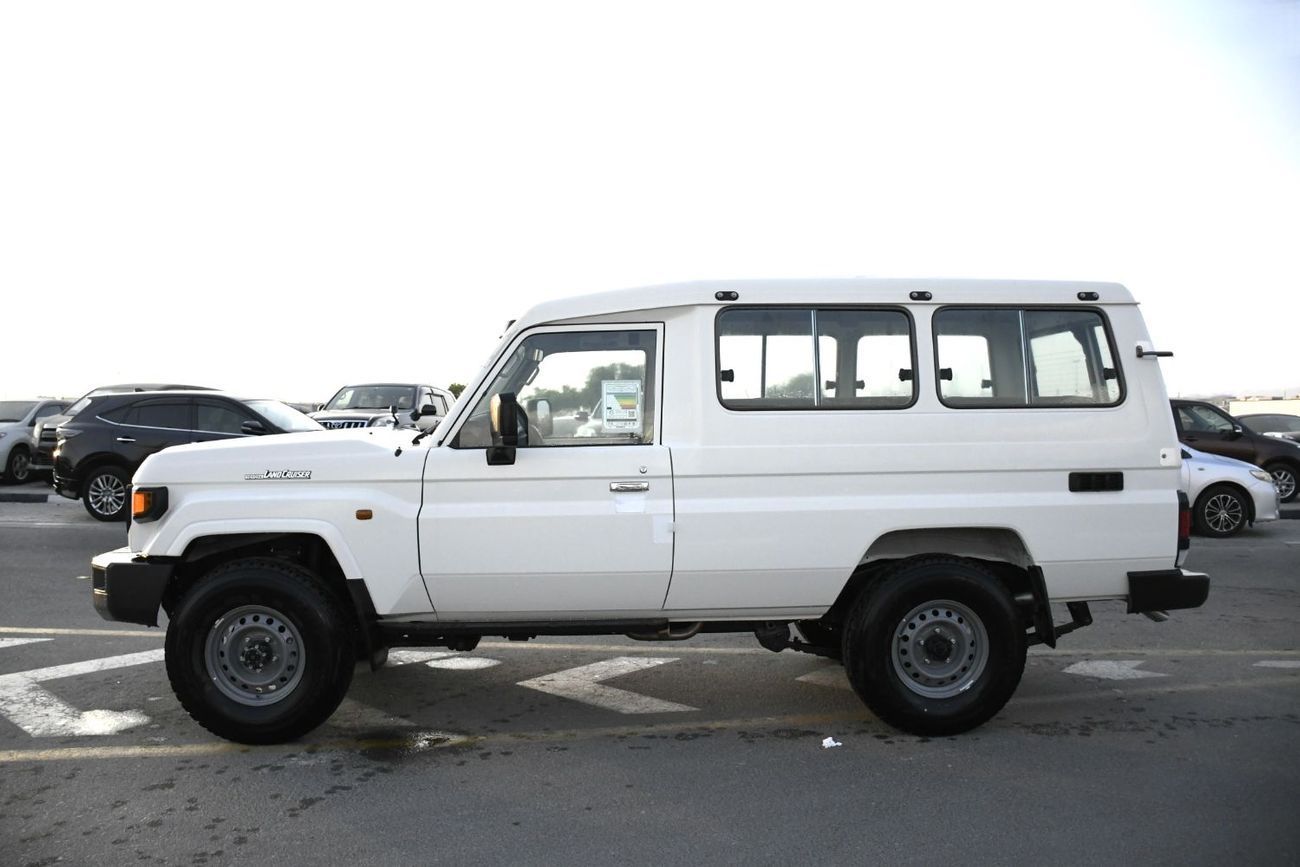 Toyota Land Cruiser 70 Hardtop 4.0L V6  Automatic Petrol
