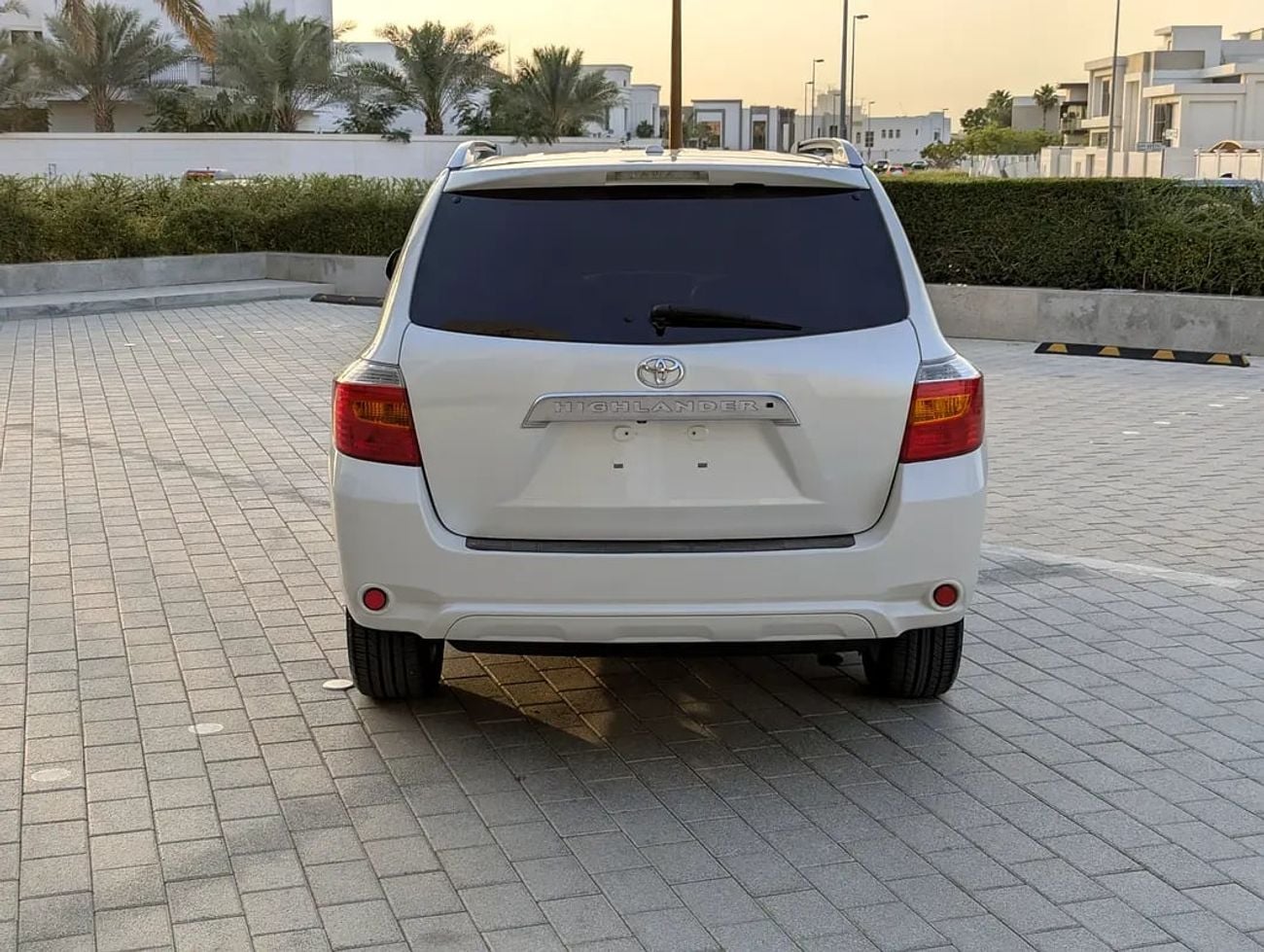 تويوتا هايلاندر Limited | American Specs | Well Maintained Full Option With Low KM