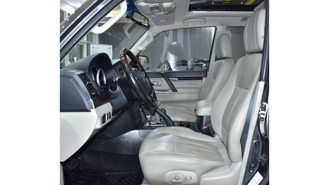 ميتسوبيشي باجيرو EXCELLENT DEAL for our Mitsubishi Pajero GLS 3.8 ( 2017 Model ) in Gray Color GCC Specs