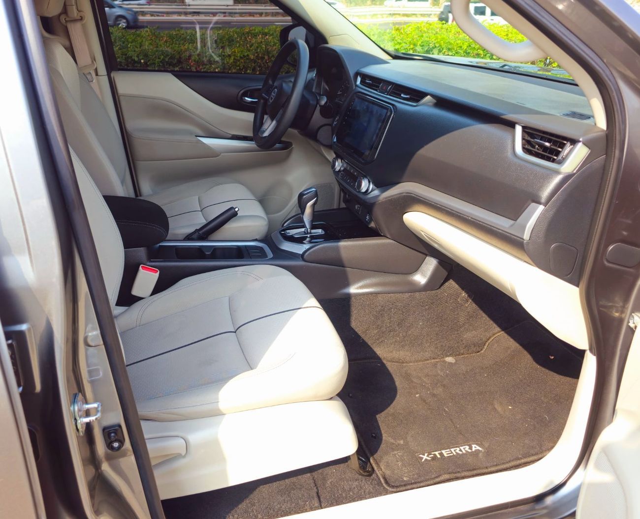 Nissan XTerra SE 2.5L RWD 2022 2.5L GCC (1150/-MONTHLY)