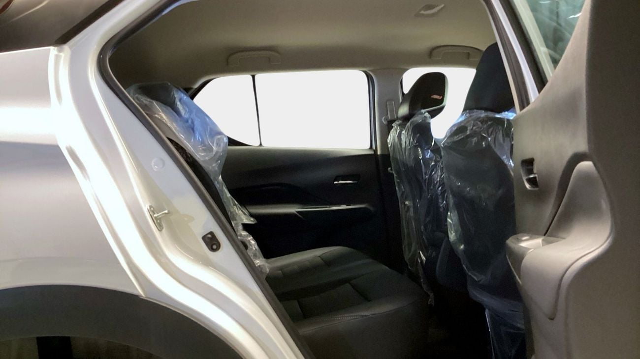 Nissan Kicks 1.6 SL + NIM CVT | Guaranteed Warranty | 0 Down Payment