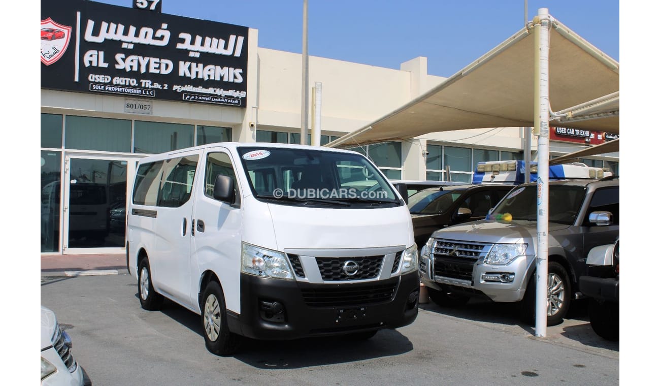 نيسان أورفان ميكروباص