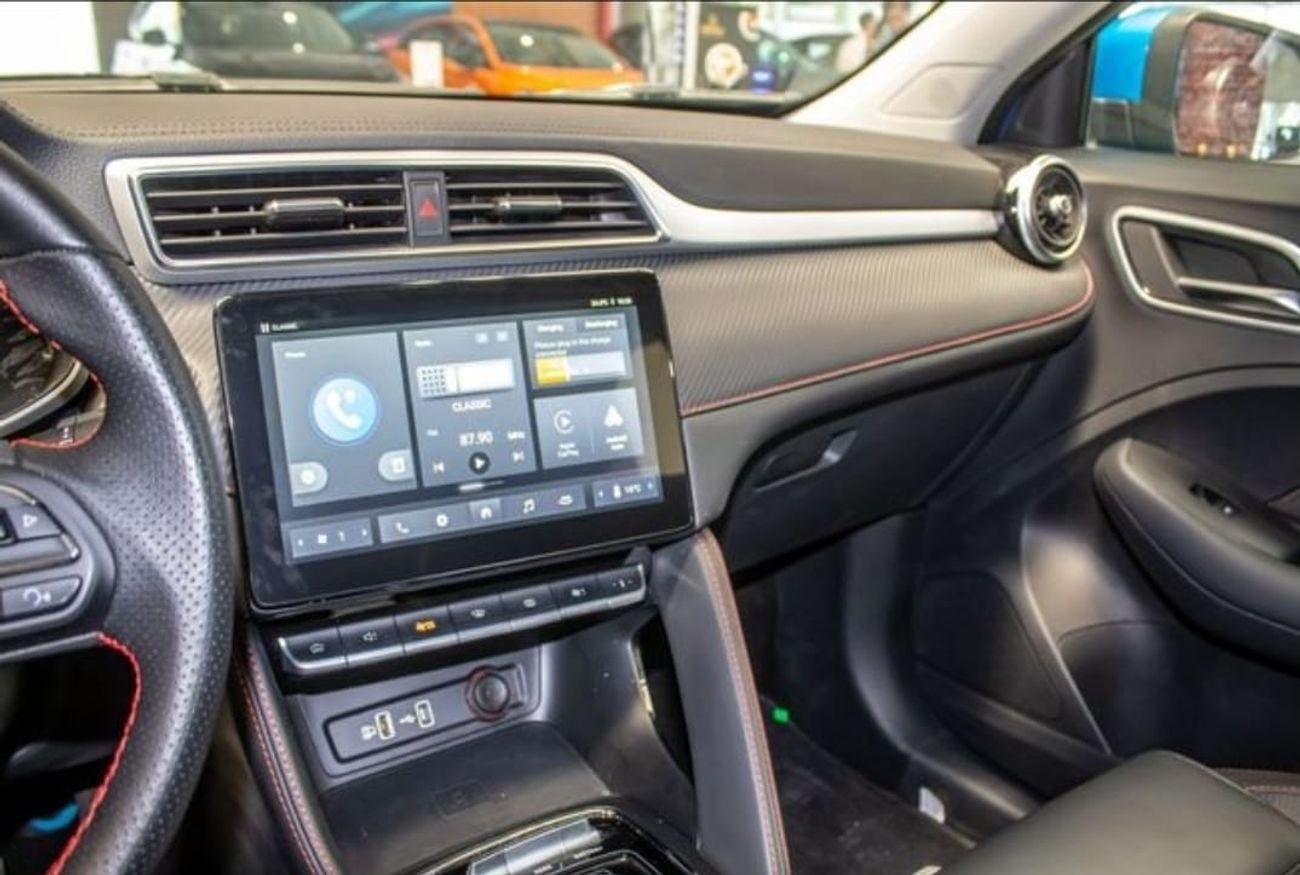 أم جي ZS EV LUX