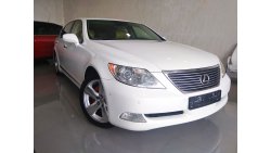 Lexus LS460 L  ( AMERICAN SPEC )