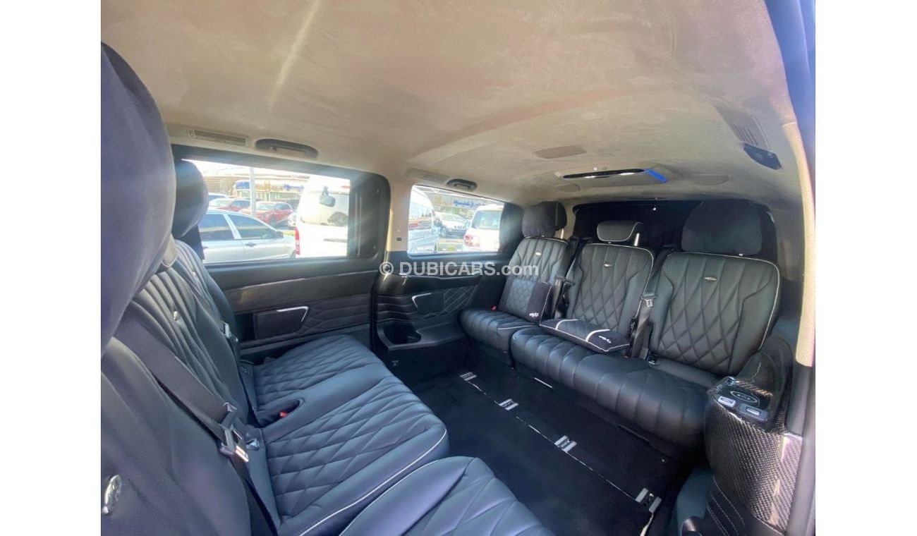 مرسيدس بنز V 250 1 OF 50**2022**GCC SPEC UNDER WARRANTY AND SERVICE