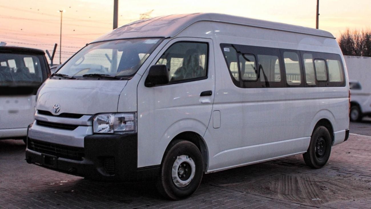 Toyota Hiace DLS -Standard Roof  Panal Van 2.5L DLX WIDE AC VAN MT