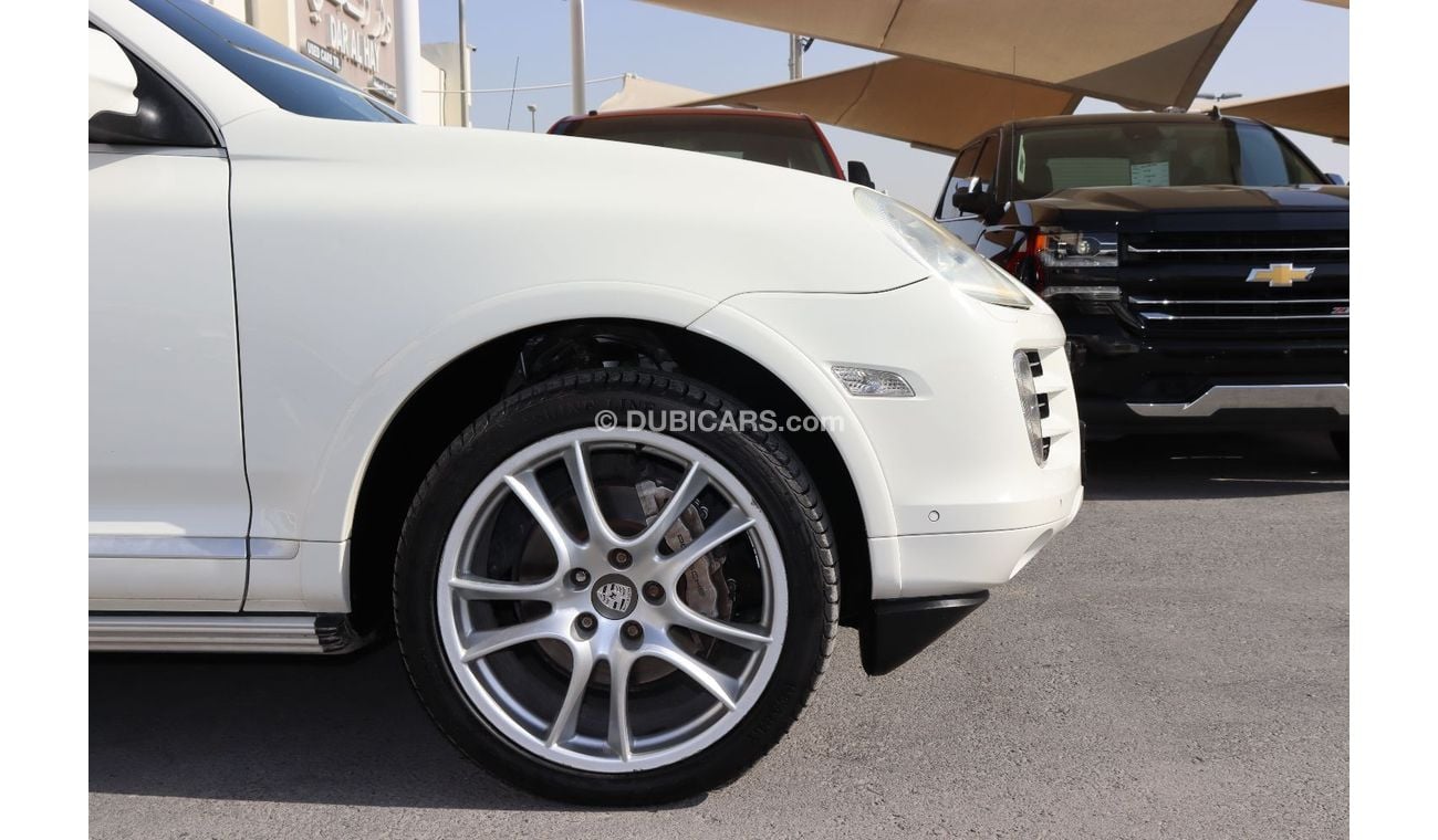Porsche Cayenne Porsche Cayenne S 2010 GCC