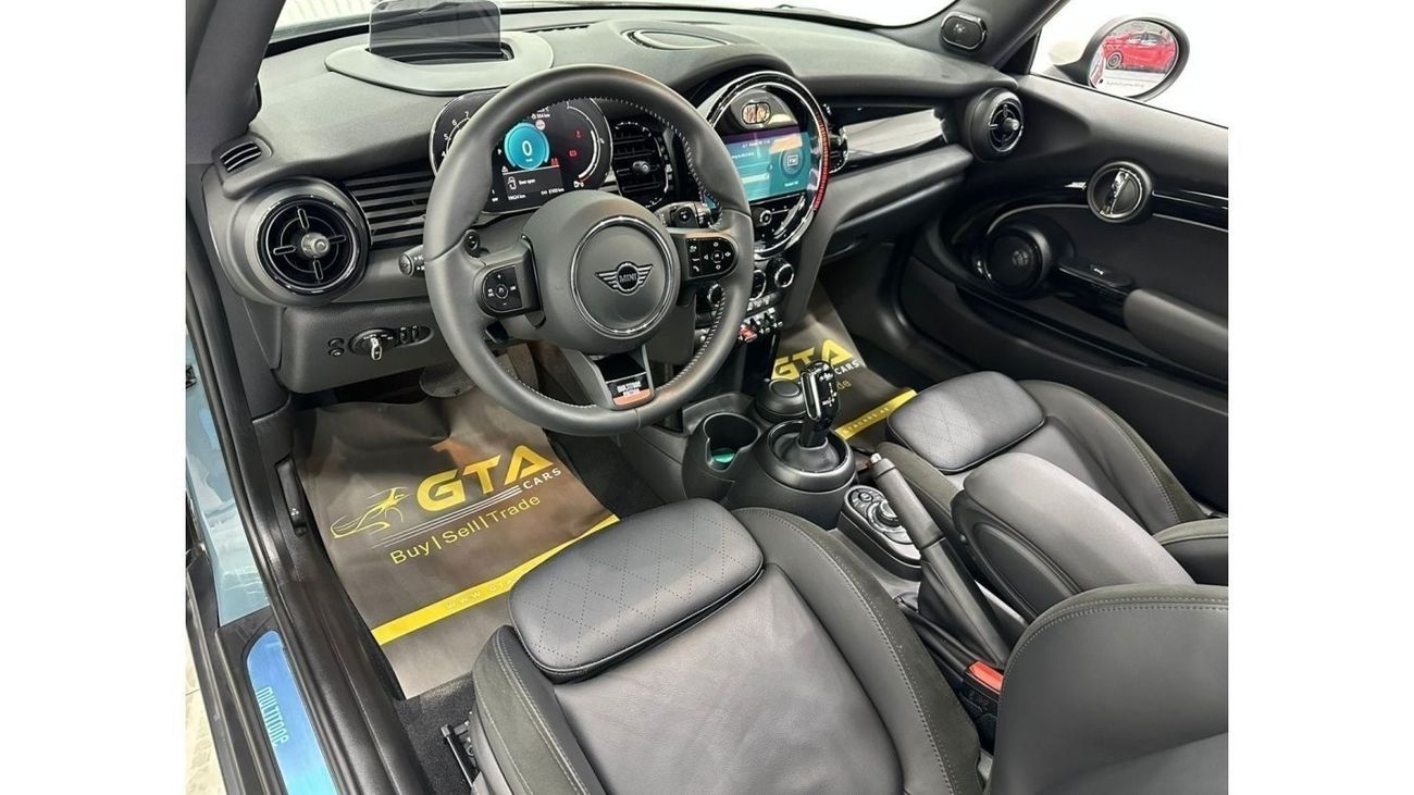 Mini Cooper S 2023 Mini Cooper S Multi-Tone Special Edition, 3 Years BMW Warranty + Service Pack, GCC