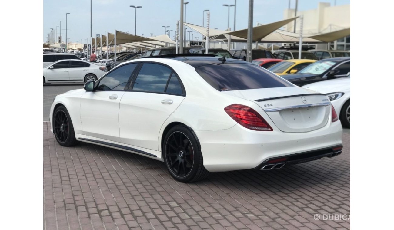 مرسيدس بنز S 500 الشارقة