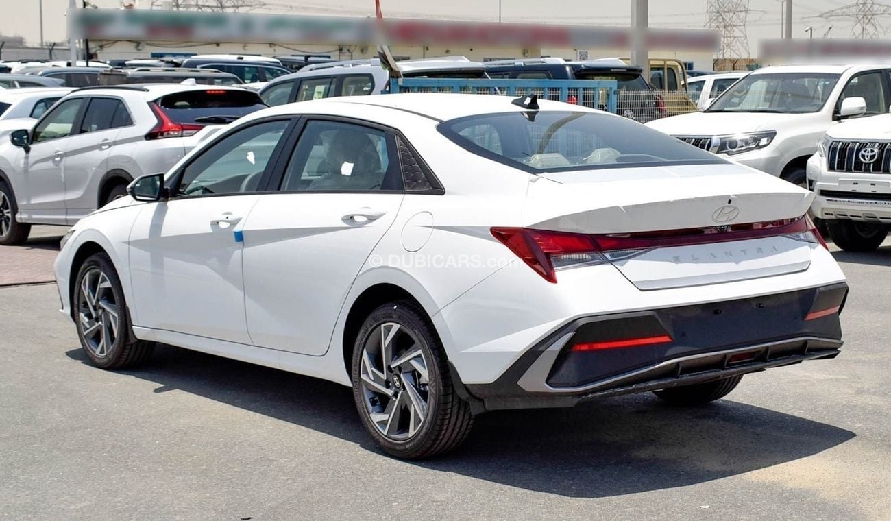 هيونداي إلانترا