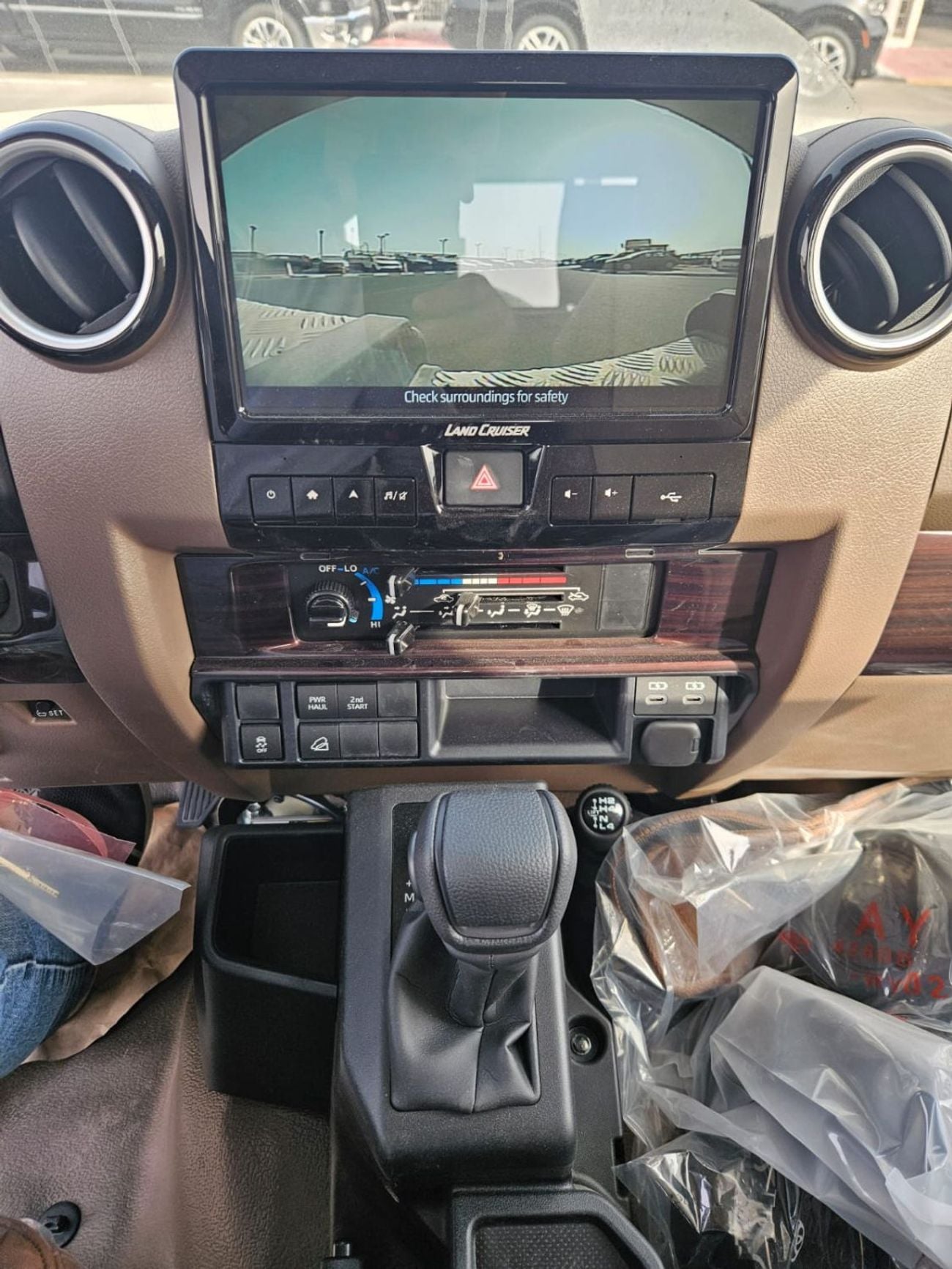 Toyota Land Cruiser Pick Up 2025 TOYOTA LC79 PICK UP 4WD DSL