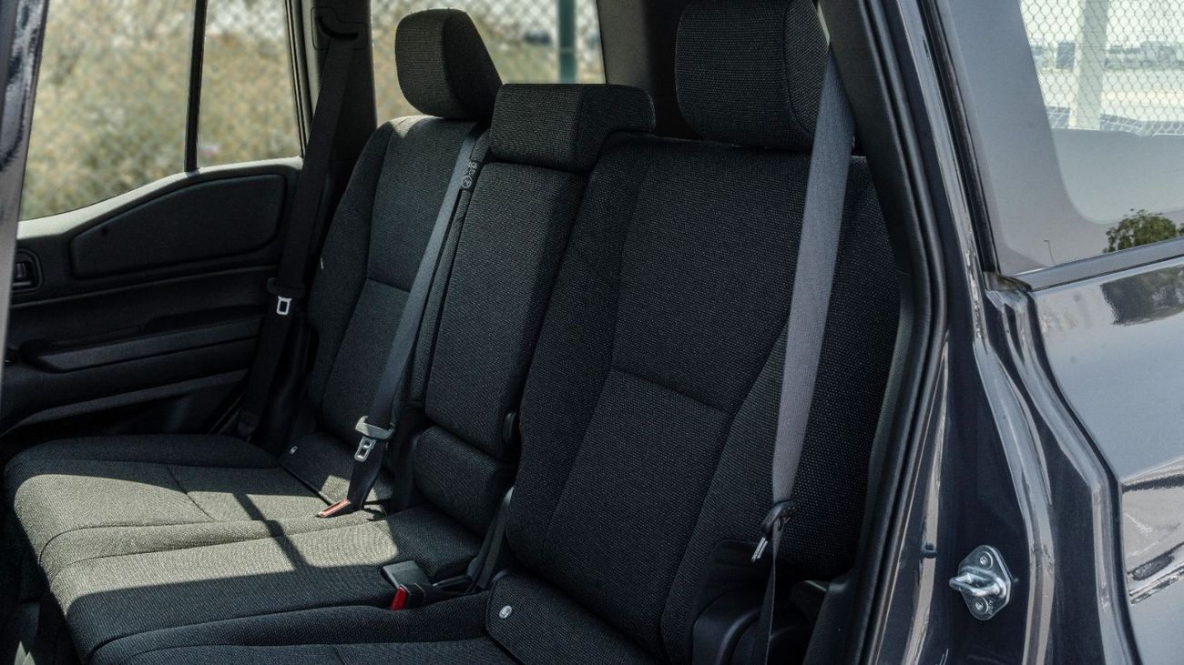 تويوتا برادو 2026 Toyota Prado TXL1 2.4.L AT Petrol – Black (With Alloy Wheel)