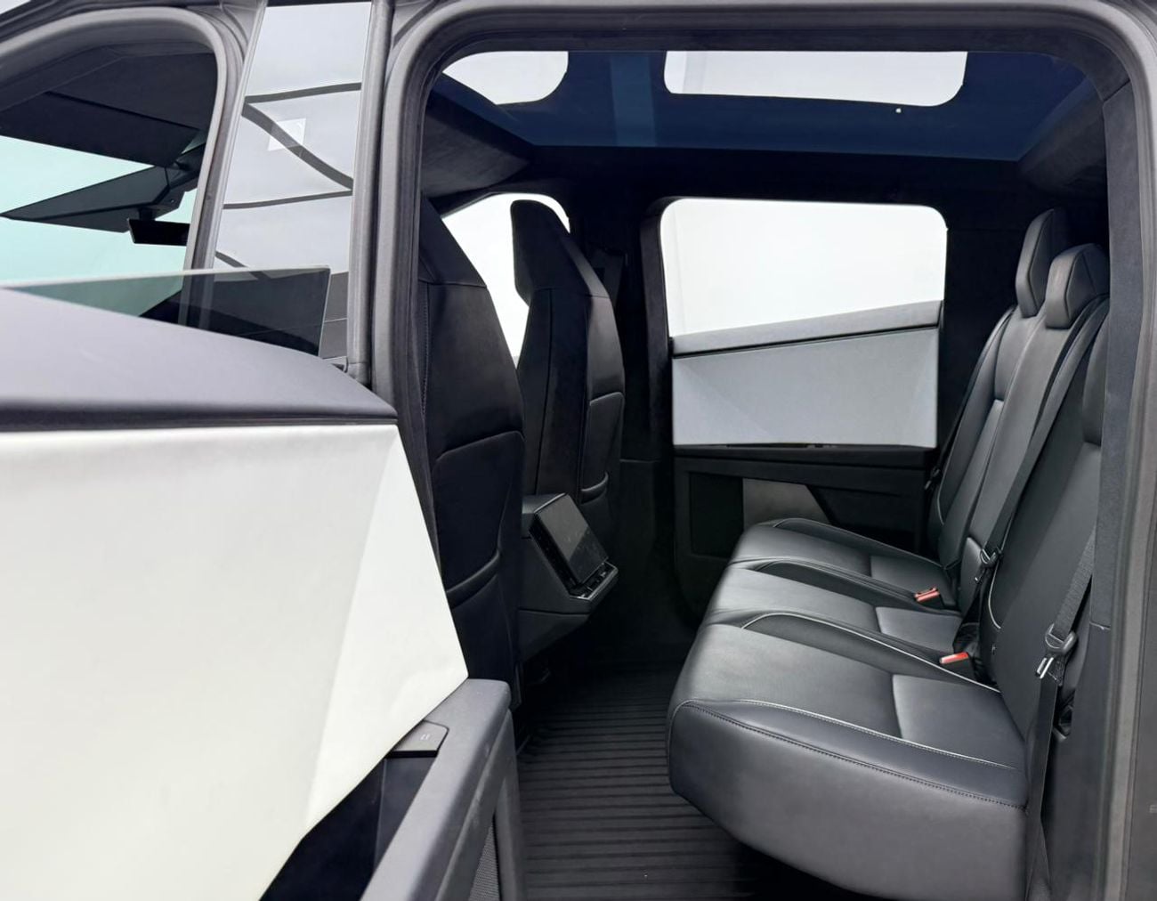 Tesla Cybertruck 2024 Tesla Cybertruck Beast, Tri-Motor AWD, Top Spec, The Ultimate Electric Pickup