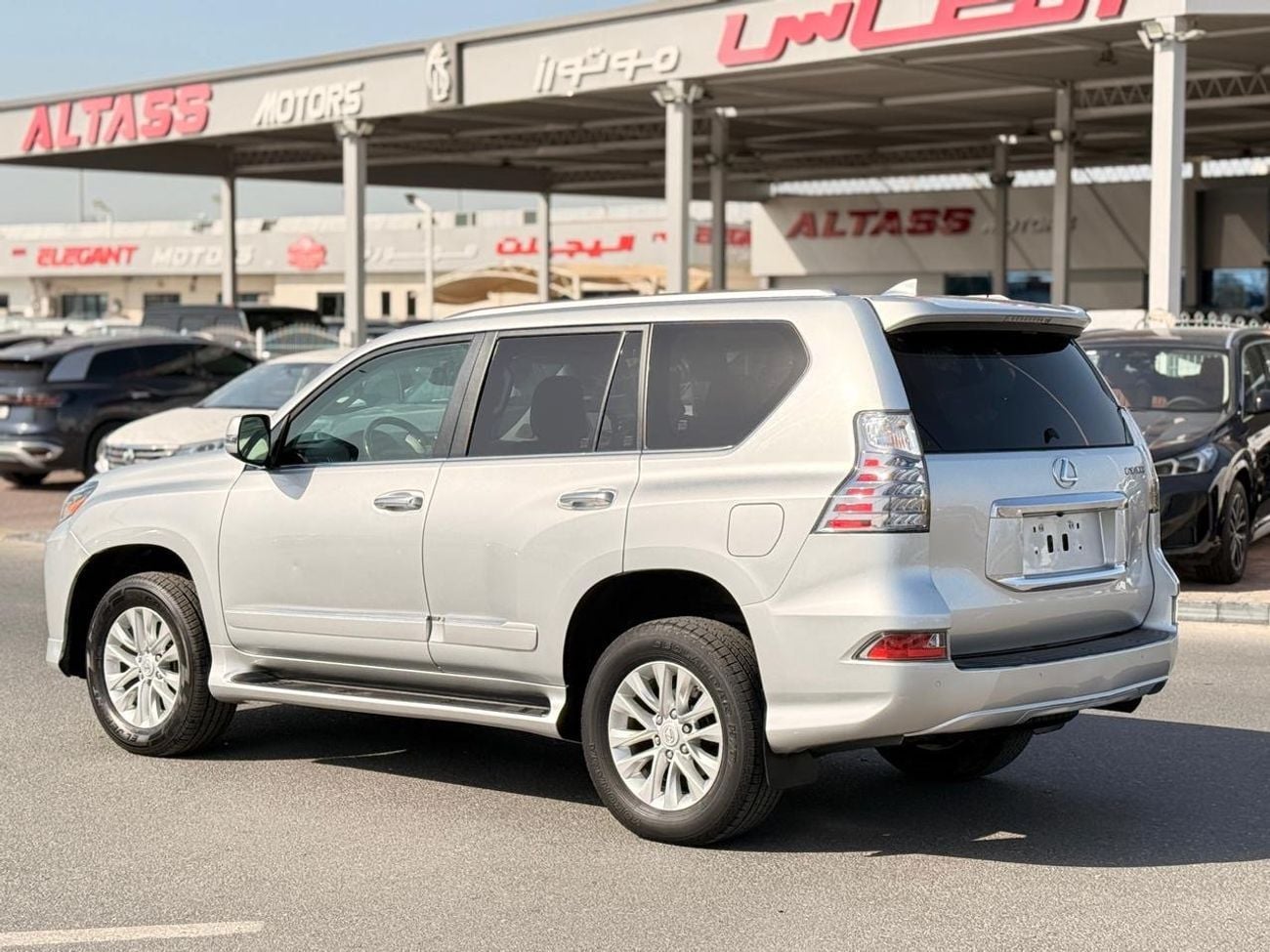 Lexus GX460 PLATINUM Premier 4.6L 4WD