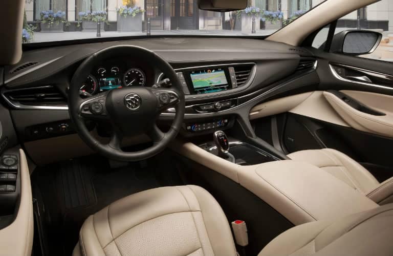 Buick Enclave interior - Cockpit