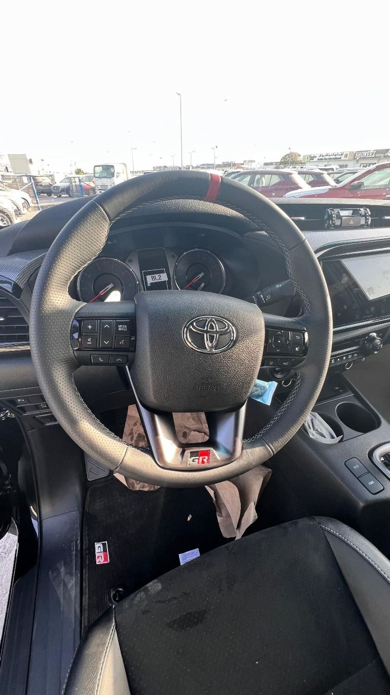 تويوتا هيلوكس Toyota Hilux GR Sport 4.0L