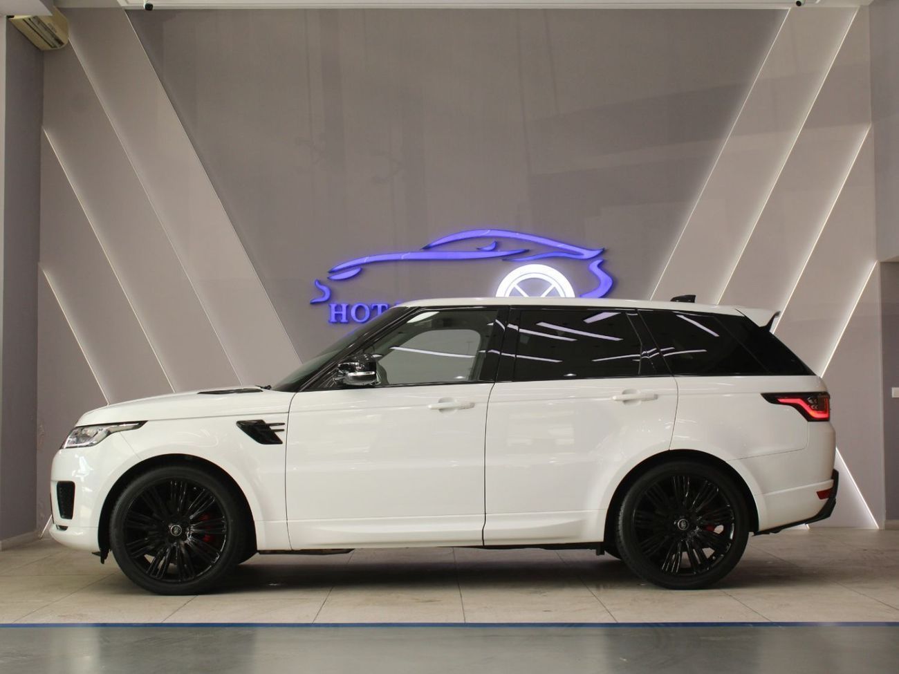 لاند روفر رينج روفر سبورت Dynamic HSE D350 3.0L