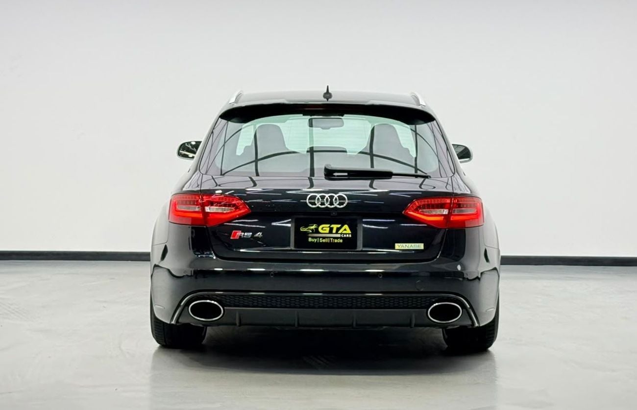 Audi RS4 STANDARD 2014 Audi RS4, Service History, Excellent Condition, Japanese Specs.
