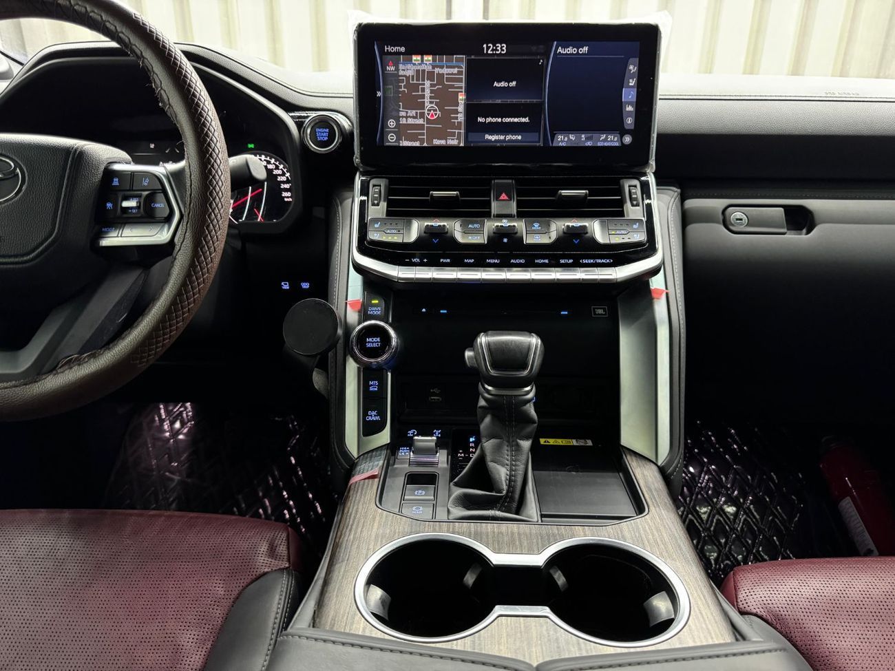 Toyota Land Cruiser VXR 3.5L 2023 Toyota Land Cruiser 409 TT, 2028 Toyota Warranty, Fully Loaded, 7 Seater, Low Kms, GCC