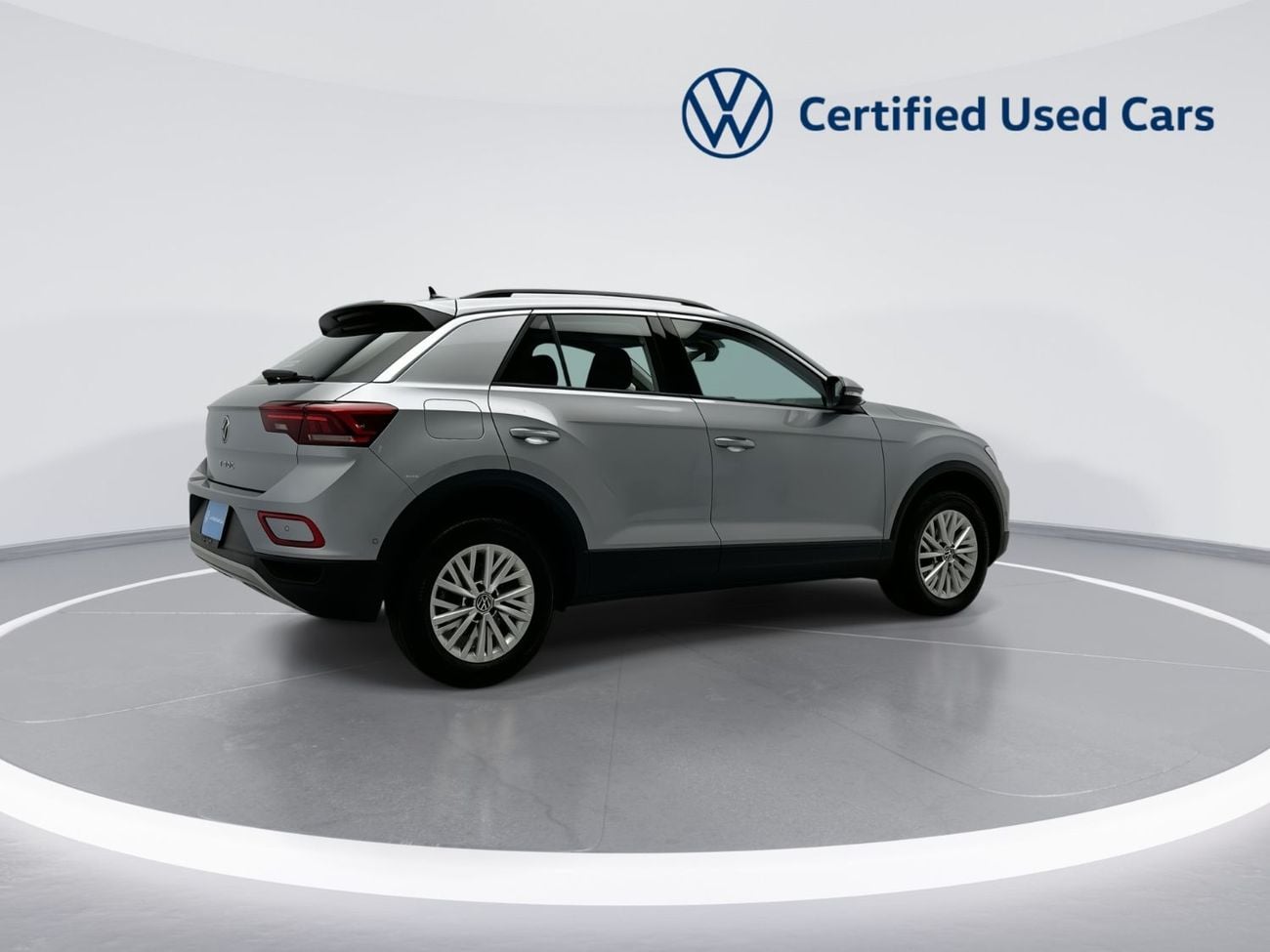 Volkswagen T-ROC T-Roc Life with Camera 1.4L| The Ultimate Connected Urban SUV | Smart Park Assist