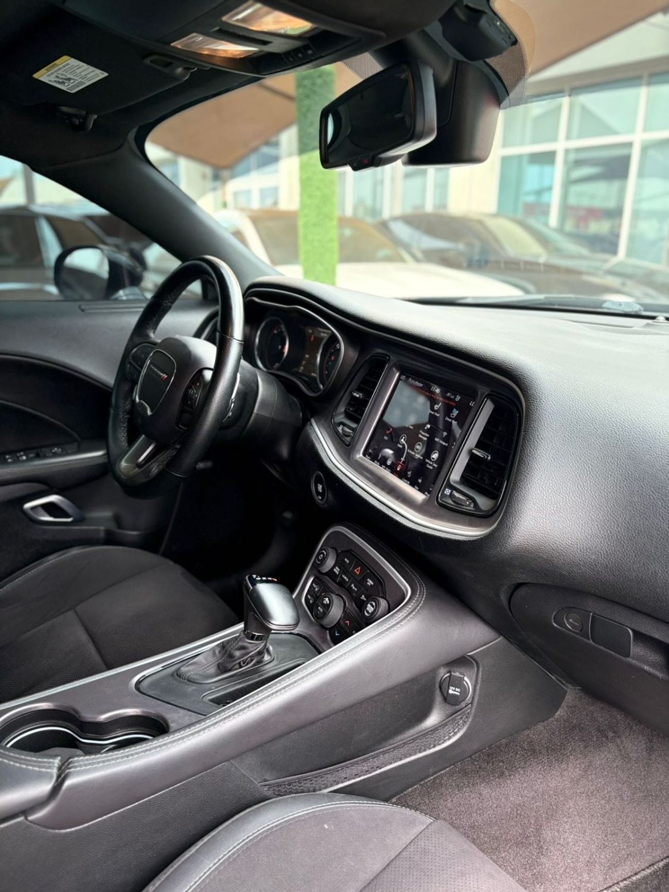 دودج تشالينجر دودج تشالينجر سكات باك 392 وارد 2019 بحاله ممتازه