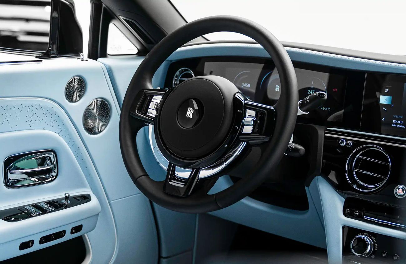 رولز رويس سبيكتر Dual Electric Motors | Warranty