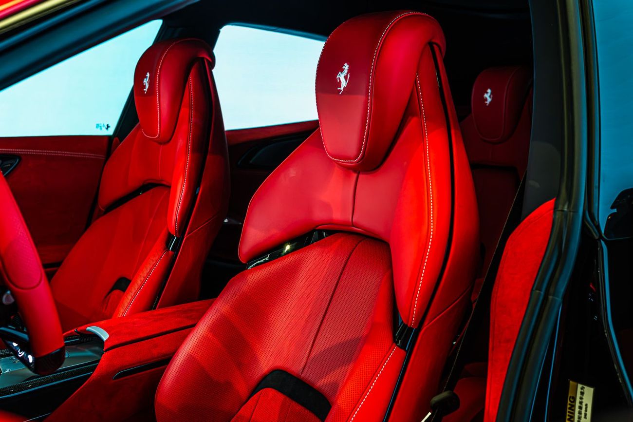 Ferrari Purosangue STANDARD | Rosso Corsa | Full Carbon | Fully Loaded