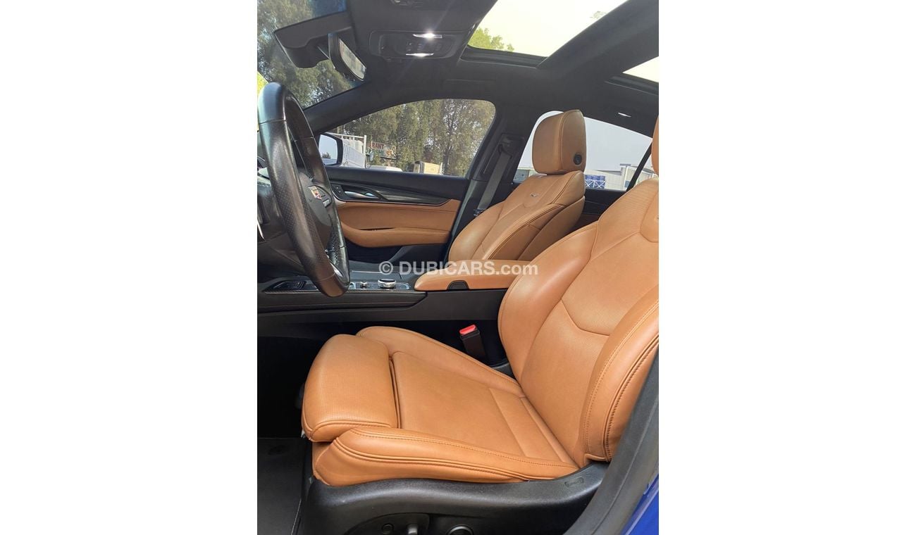 Cadillac CT5 Sport كاديلاك  CT5 V موديل: 2020 السعر :  185.000 درهم الممشى : 92.000 كم 6 سلندر ,350 Twin turbo مو