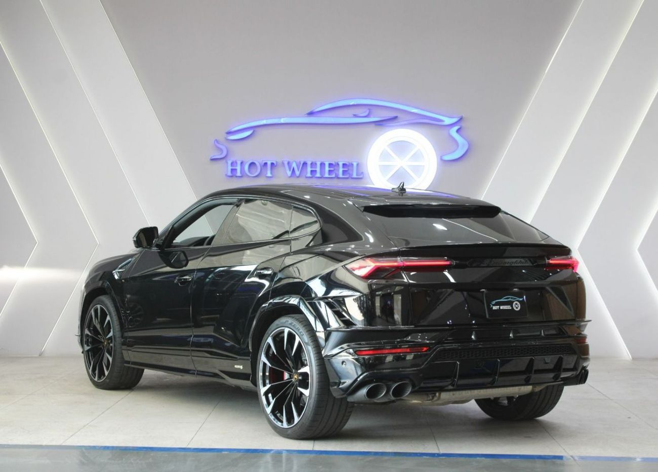 لامبورغيني اوروس S 4.0T V8