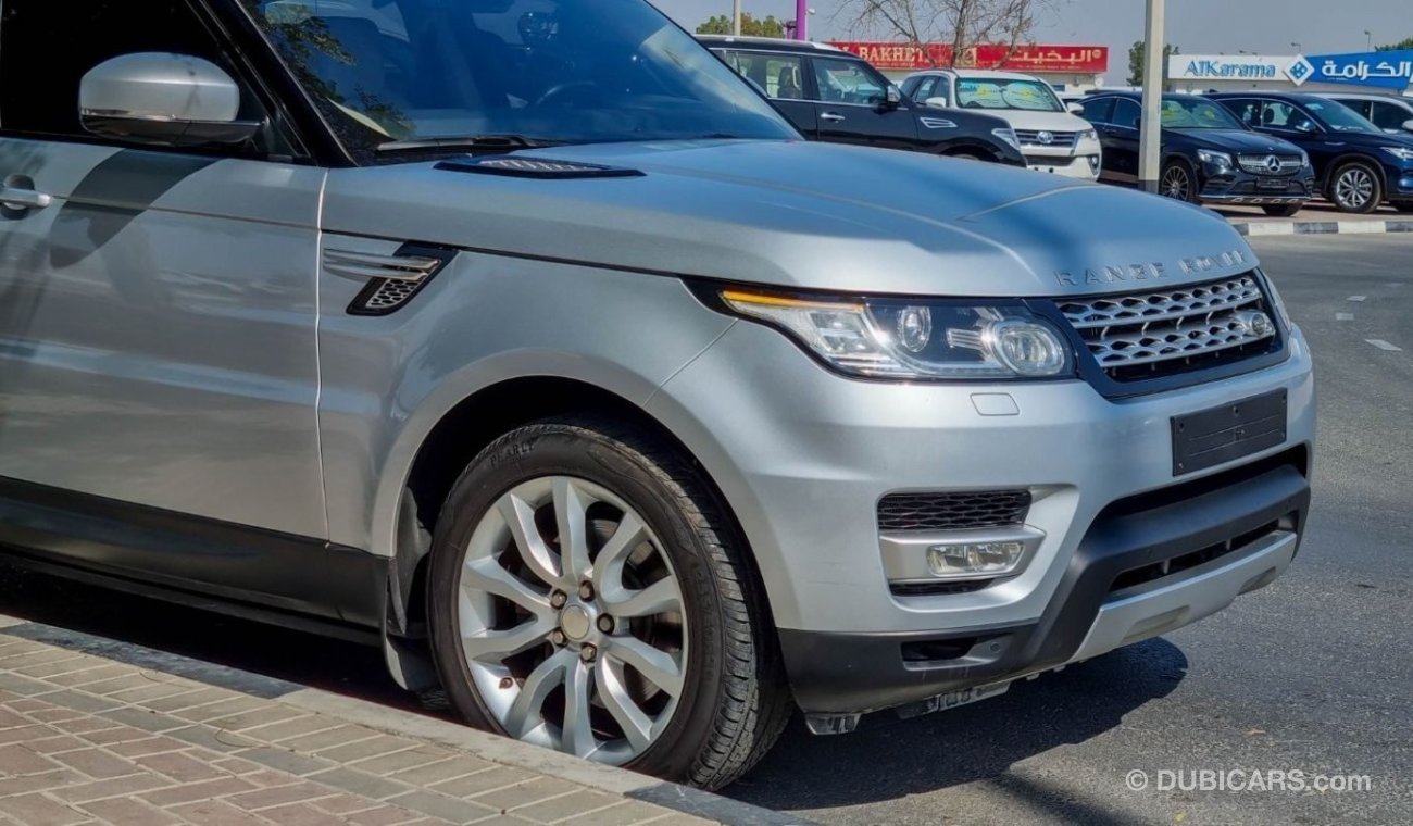 Land Rover Range Rover Sport HSE 2014 | Full Service History | GCC