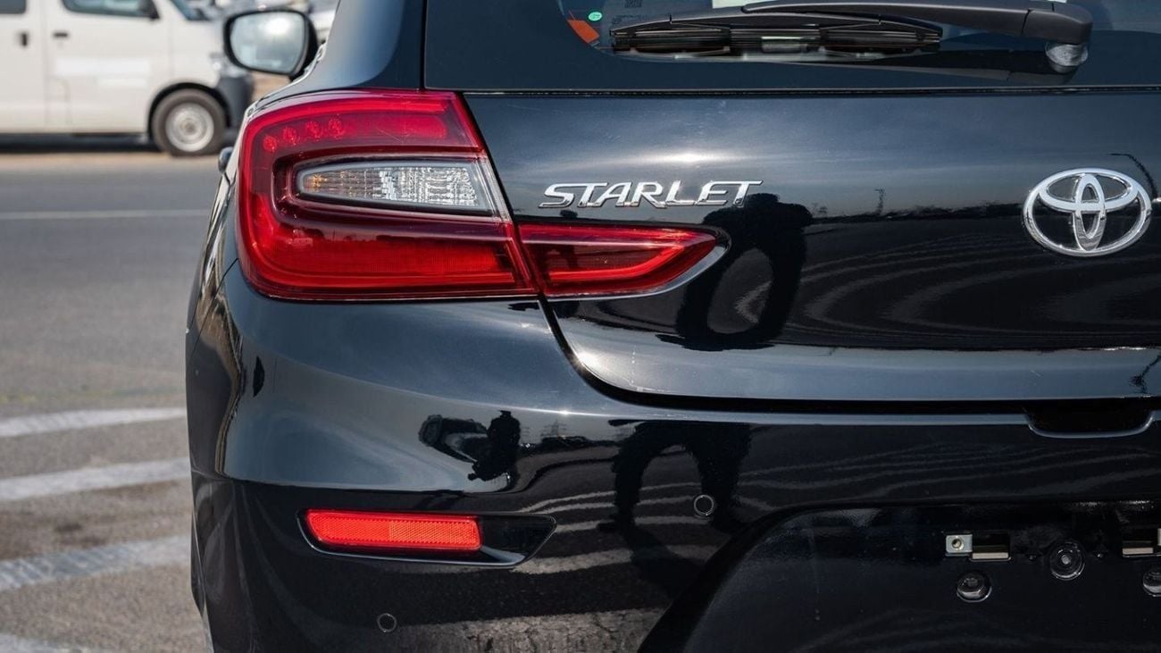 تويوتا ستارلت Toyota starlet 1.5P AT MY2025 – BLACK