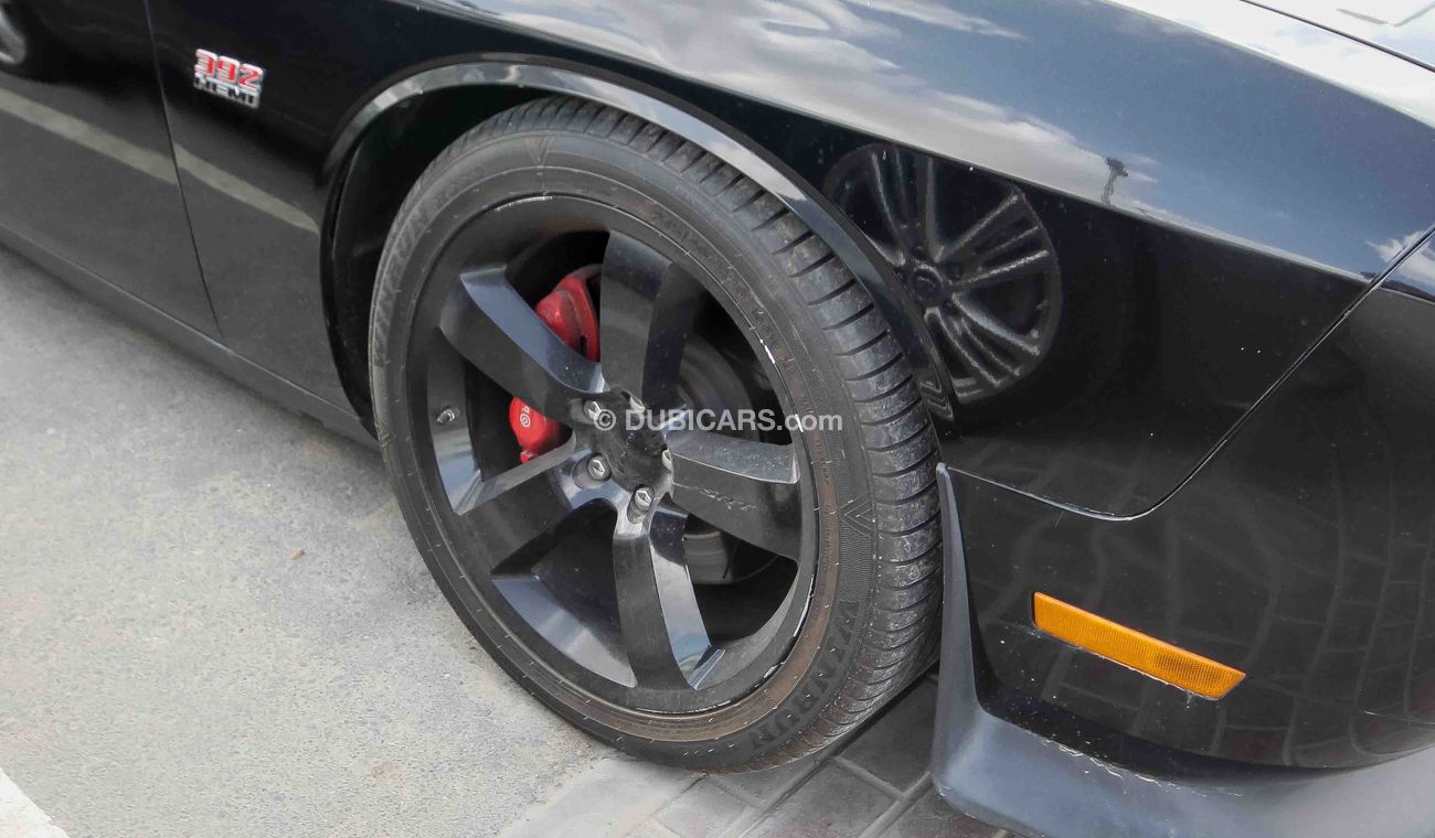 Dodge Challenger SRT8  392 Hemi