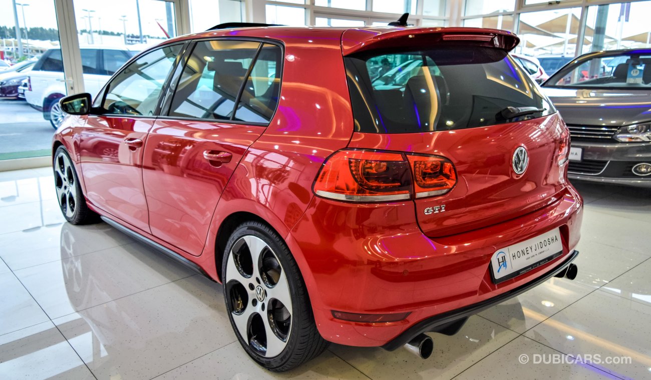 Volkswagen Golf GTI