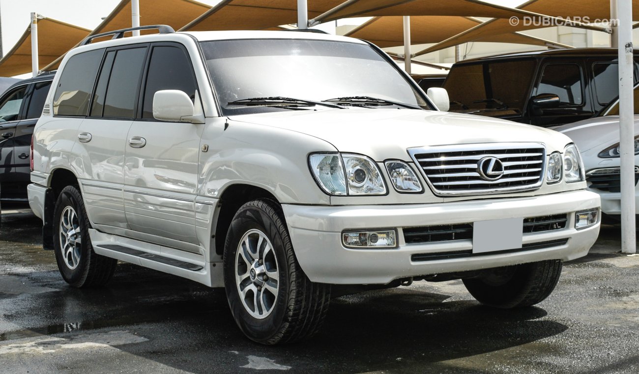 Toyota Land Cruiser VXR V8 With Lexus LX470 Body kit