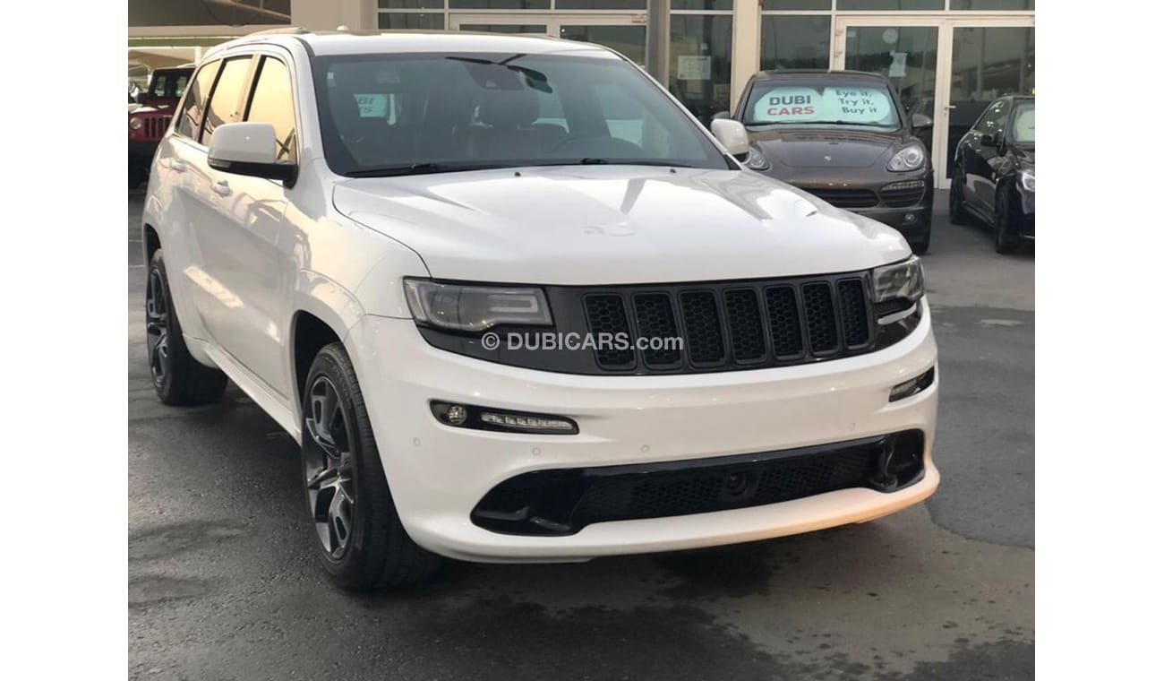 Jeep Grand Cherokee Jeep grand chorque  SRT model 2015 GCC  car one owner full option low mileage  panoramic roof leathe