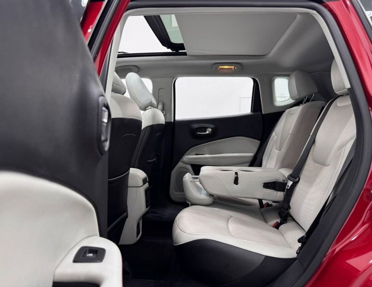 جيب كومباس 2019 Jeep Compass Limited, Warranty, Full Jeep Service History, Low Kms, GCC