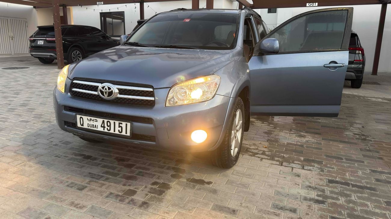 Toyota RAV4 MID