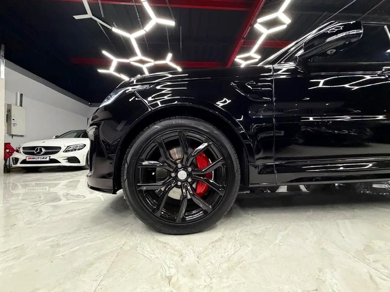 Land Rover Range Rover Sport SVR