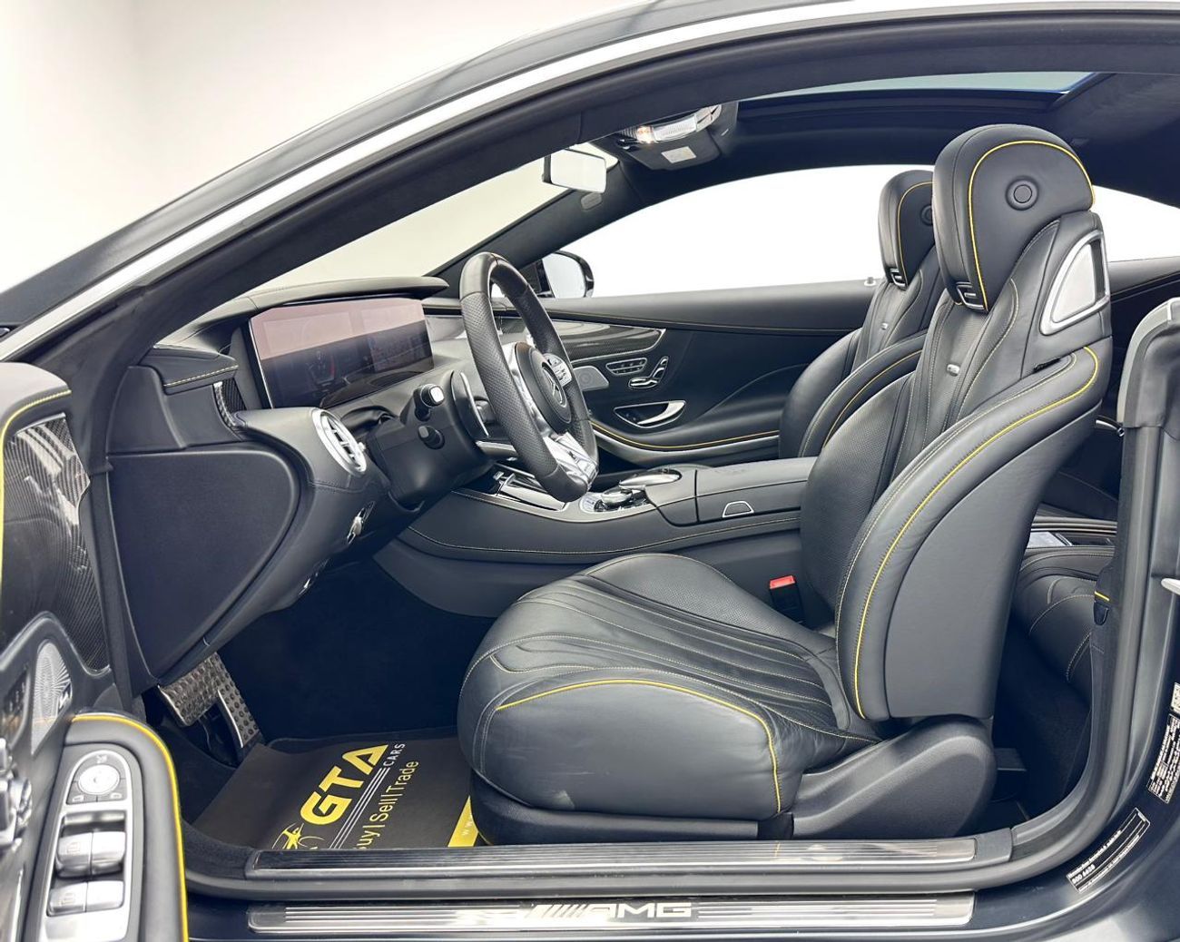 Mercedes-Benz S 63 AMG Std 4.0L (604 HP) 2018 Mercedes-Benz S63 AMG, Yellow Night Edition, Mercedes FSH,