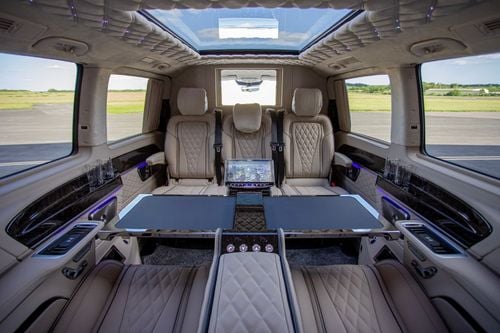 مرسيدس بنز V 300 Senzati® Jet Class® Oryx Edition® 7 seat Silk Beige Leather